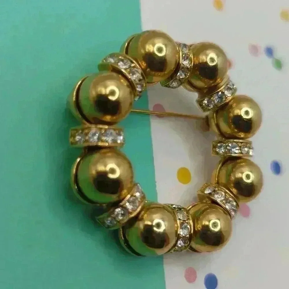 Vintage Liz Claiborne Gold Tone Ball Clear Rhinestone Rondell Circle Pin Brooch